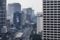 1765861535905-purbaya-targetkan-pertumbuhan-ekonomi-57-di-kuartal-iv-1764670000271_43