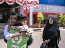 1765991116281-dorong-kesejahteraan-goto-luncurkan-bursa-kerja-khusus-ojol-dan-keluarga-1765976767934_43