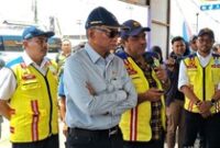 1766228735031-menteri-pekerjaan-umum-dody-hanggodo-1766212000023_43