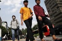 1766552722332-potret-kawasan-perkantoran-jakarta-saat-ump-naik-36-persen-8_43