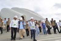 1767157546169-wapres-gibran-rakabuming-raka-meninjau-masjid-negara-ikn-selasa-30122025-1767107320355_43