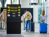 1767179125494-ilustrasi-bea-cukai-di-bandara-1762912080257_43