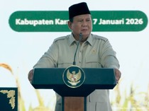 1767783946628-prabowo-dalam-acara-panen-raya-dan-pengumuman-swasembada-pangan-di-karawang-jawa-barat-rabu-712025-1767767299399_43