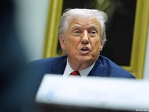 1768194326725-trump-larang-warga-dari-39-negara-masuk-as-mulai-2026-1765952124227_43