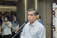 1769058308348-menteri-ketenagakerjaan-menaker-yassierli-1764315762332_43