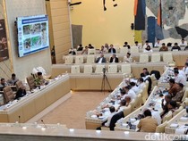 1769058333374-wakil-menteri-atrwakil-kepala-bpn-ossy-dermawan-di-dpr-1768970835648_43