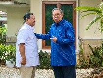1769252731097-prabowo-minta-doa-restu-ke-sby-sebelum-mendaftar-ke-kpu-dok-istimewa-3_43