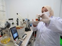 1769360724321-arc-kembangkan-produk-melalui-hilirisasi-minyak-nilam-aceh-1769308677906_43