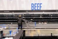 1769447115393-badai-musim-dingin-picu-rak-rak-di-supermarket-as-kosong-1769407065510_43